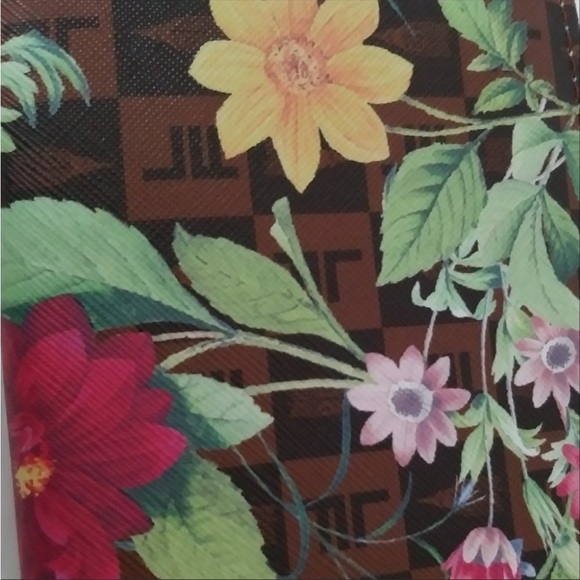 London Fog Adalia Signature Zip Around Wallet Wristlet New - Picture 3 of 10